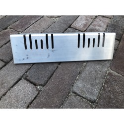 Aluminium dakrandprofiel voor groendak (foto 3)